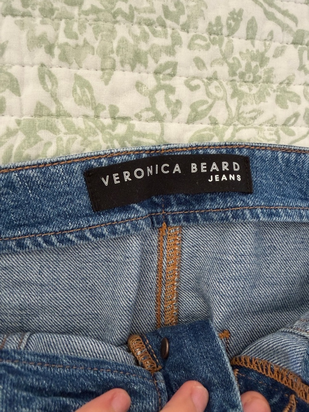 Veronica Beard Crosbie Crop High Rise Jeans Medium Wash Size 26 - Picture 3 of 7